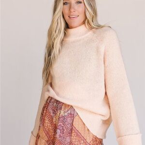 Three Bird Nest Soft Story Sweater Peach Pullover NWOT RARE COLOR